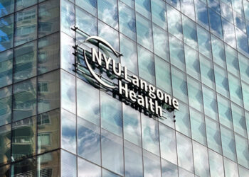 Manhattan Hospital Ends Medical Treatment for Transgender Youth