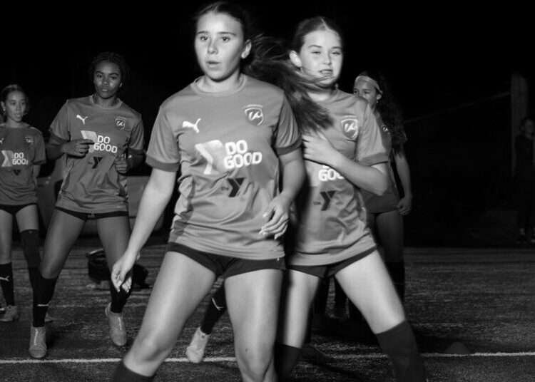 Why Are So Many Teen Girls Still Tearing Their A.C.L.s?