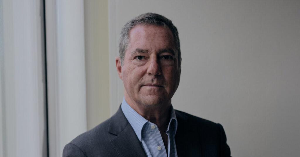 Wall St. Lawyer Brad Karp Says He Regrets Epstein Interactions