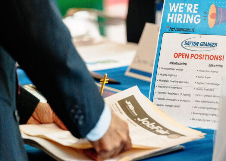 Jobs Report Delayed Because of Partial Shutdown