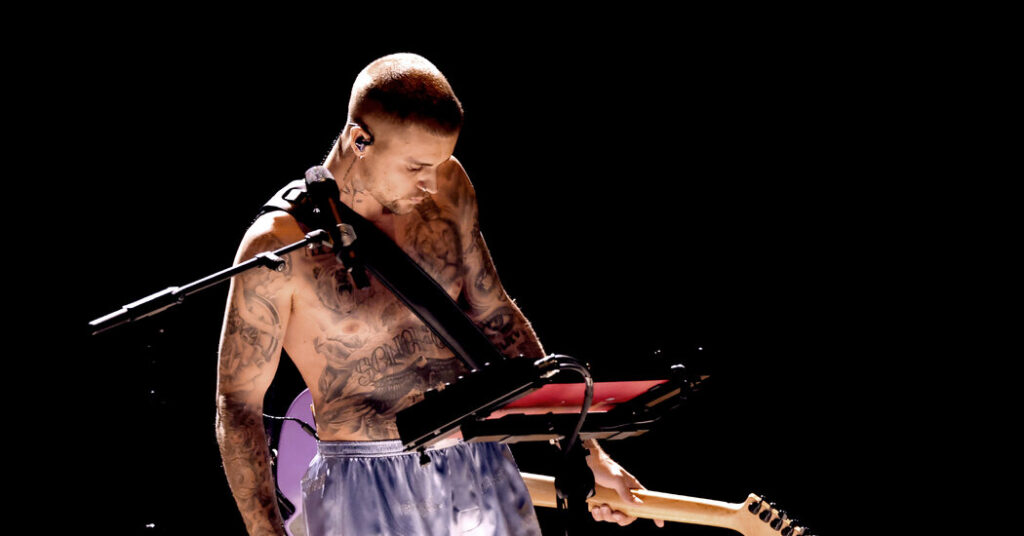 How Justin Bieber Forced the Grammys to Stop and Simply Feel