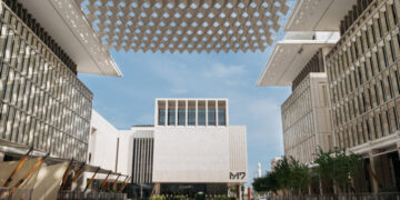 Slumping in the West, the Art Trade Eyes the Gulf