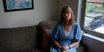 N.I.H. Worker Who Criticized Trump Seeks Whistle-Blower Protection