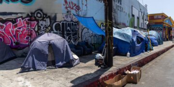 H.H.S. to Expand Faith-Based Addiction Programs for Homeless