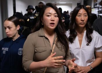 Third Candidate Scrambles Heated
  
Race for Open House Seat