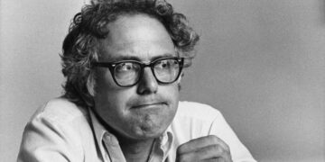 A Bernie Bro Writes a Fawning Biography of His Hero