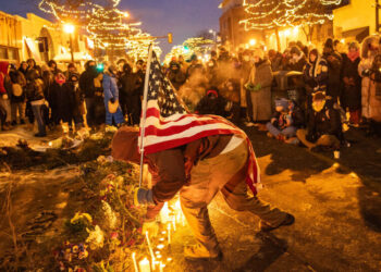 Chaos in Minneapolis Exposes an Internet at War With Truth