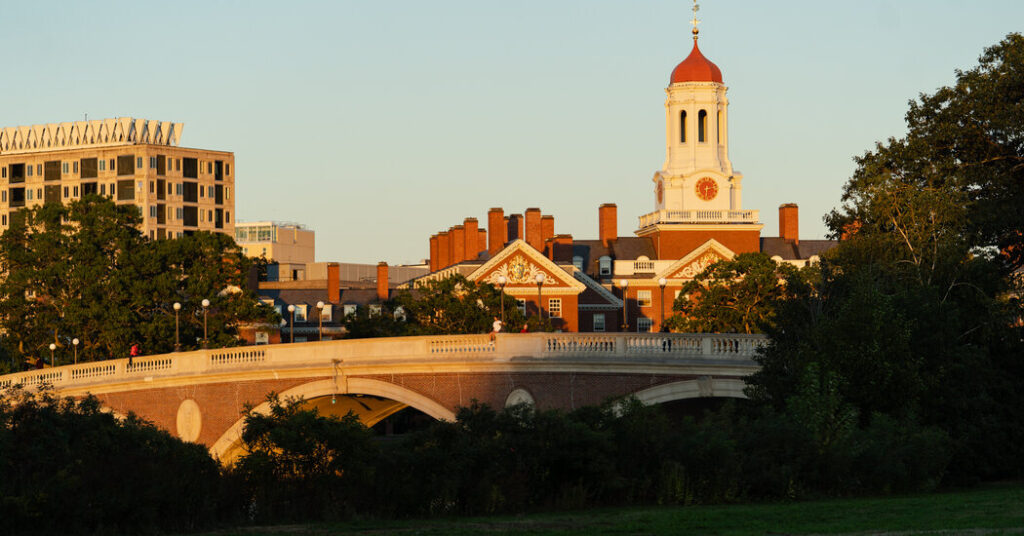 Trump, Changing Course, Throws Harvard Deal Talks Into Chaos