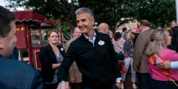 Disney Names Josh D’Amaro as Next C.E.O.