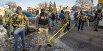 Polls Show Strong G.O.P. Support for Trump on Immigration