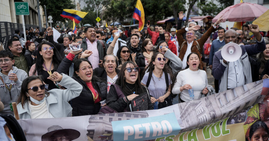 Colombians Rally During Their President’s Meeting with Trump