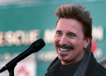 Chuck Negron, Singer With Three Dog Night, Is Dead at 83