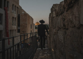 Two Resign From Human Rights Watch Over Shelved Report Criticizing Israel