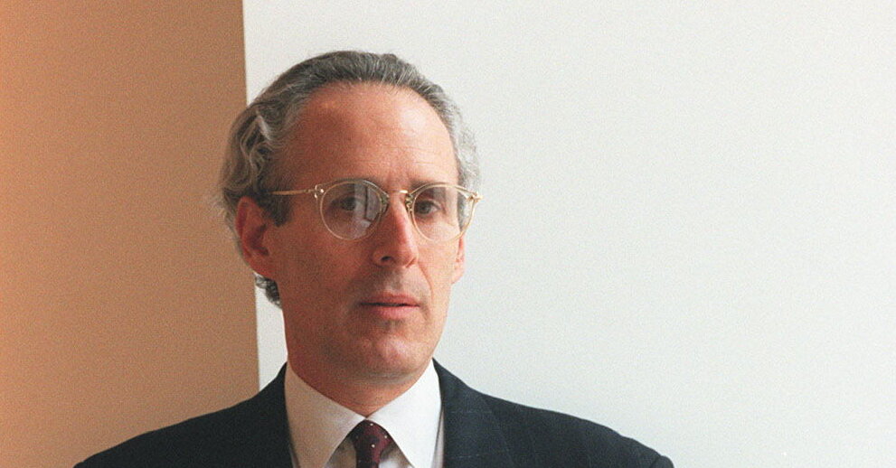 Former Whitney Chief Resigns From Art School After Epstein Email Release