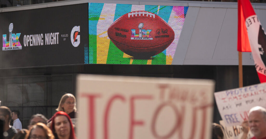 Officials Say ICE Won’t Conduct a Super Bowl Surge. The Bay Area Is Skeptical.