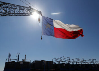 Federal Judge Blocks Texas Law Targeting Critics of Fossil Fuels