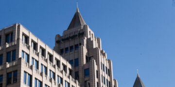 Failure to Alert Judge to Press Law for Reporter Search Draws Ethical Scrutiny