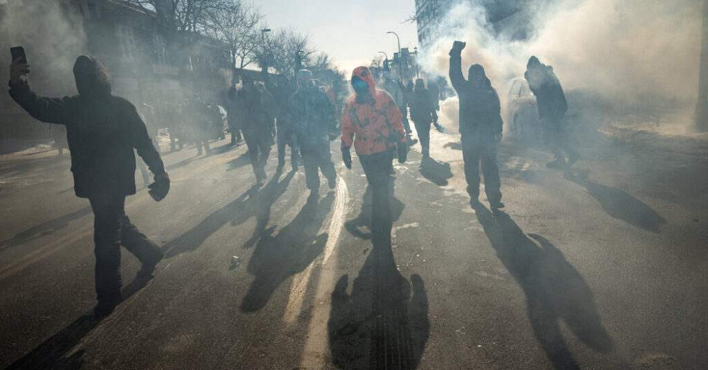 Justice Dept. Pursues Many Officer Assault Cases in Minnesota as Misdemeanors