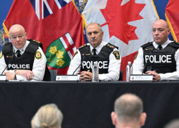 Toronto Police Officers Are Charged in Sweeping Drug and Corruption Case