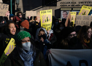 12 Columbia Professors and Students Are Arrested at Anti-ICE Protest