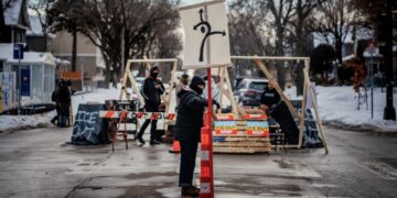 Minnesota’s ICE Watchers: How Tactics of 1960s Radicals Went Mainstream