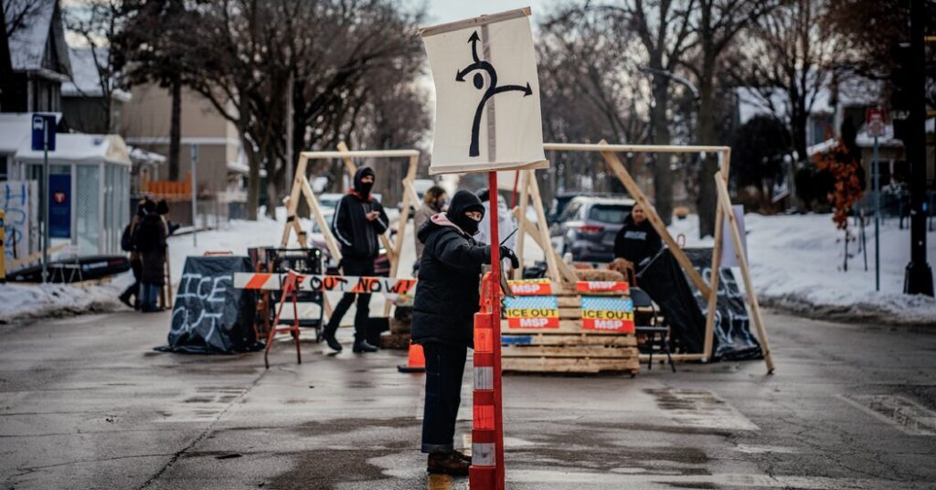 Minnesota’s ICE Watchers: How Tactics of 1960s Radicals Went Mainstream