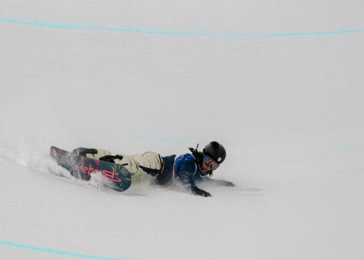 Team Japan shows up in force at the men’s halfpipe.