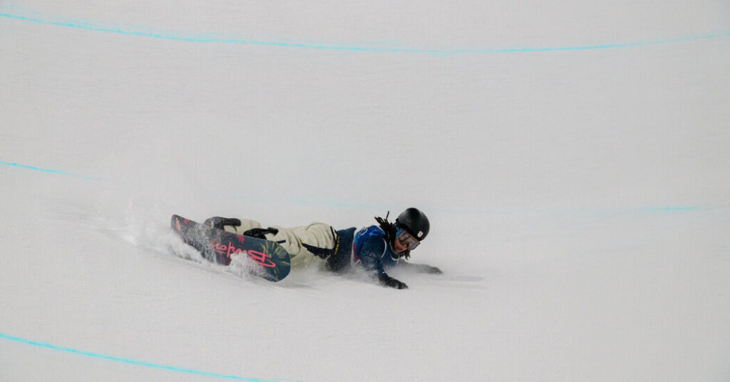 Team Japan shows up in force at the men’s halfpipe.