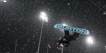 Chloe Kim, once a teenage phenom, loses to a new one.