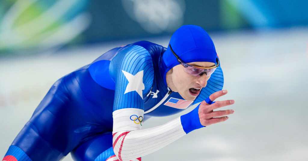 Jordan Stolz hits another gear to break an Olympic record.