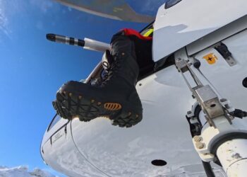 To Study Antarctic Ice Rifts, You Have to Throw a Few ‘Bombs’