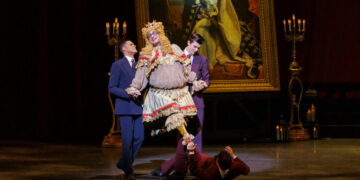 Review: Ballet’s King of Comedy Fights Back