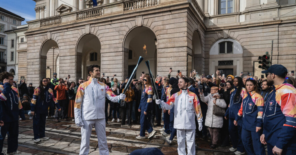 A Lightweight, Minimalist Torch Design Helps Kick Off the Winter Games