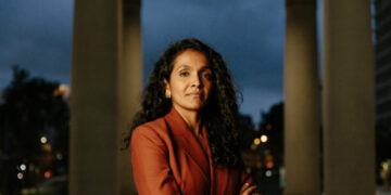 Rising Progressive Star Shakes Up Race for Los Angeles Mayor