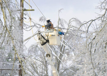 Thousands in Mississippi Remain Without Power Two Weeks After Winter Storm