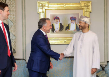 Trump Reverts to Diplomacy With Iran, but the Road Is Narrow