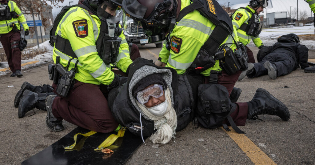 At Least 50 Arrested After Protests Escalate Outside Minnesota Federal Building