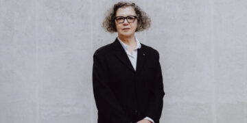 In Her Quivering Art, a Warning for a Wobbling World