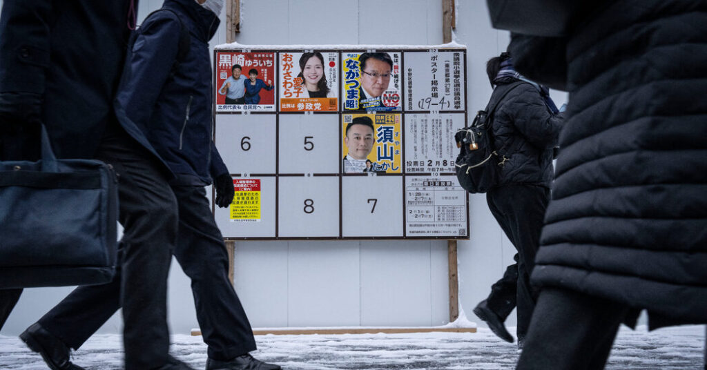 Heavy Snow Disrupts Japan Election, Forcing Polling Stations to Close Early