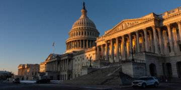 Talks on Immigration Enforcement Limits Still Stuck With Deadline Nearing