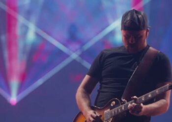 What Does a Wailing, Electric Take on ‘The Star-Spangled Banner’ Mean?