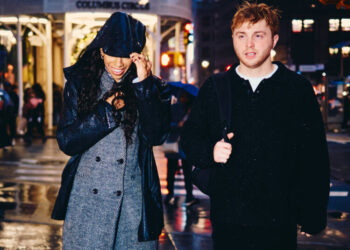 They Carry a Cake Onstage, and Share Dumplings Off