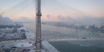 Trump Threatens to Block Opening of New Bridge to Canada