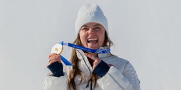 Olympic P.S.A.: Do Not Jump for Joy While Wearing Your Medal