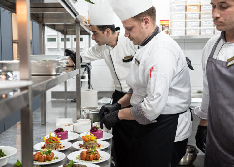 Eating Kosher in the Heart of Syria: Lamb-Stuffed Zucchini but Hold the Yogurt