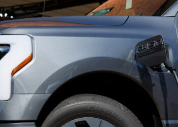 Ford Says Electric Vehicle Losses Will Continue for Three More Years