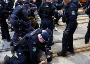 How the Israeli President’s Visit to Australia Created a ‘Tinder Box’