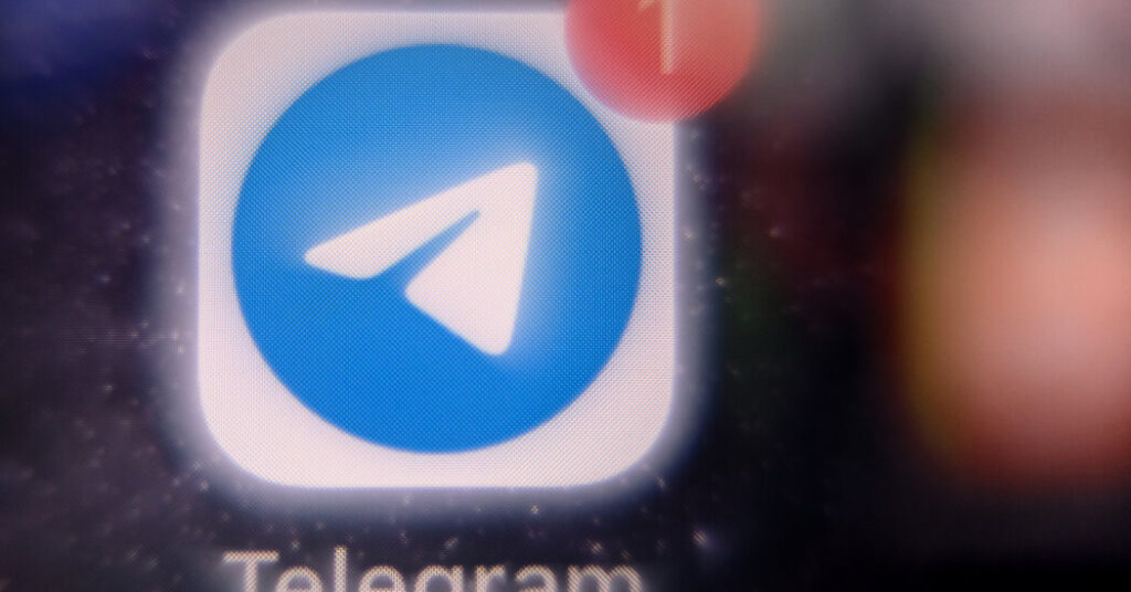 Russia Further Restricts Telegram, Escalating Internet Clampdown