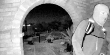 Masked Person Came to Guthrie’s Doorstep Before Abduction, Videos Show