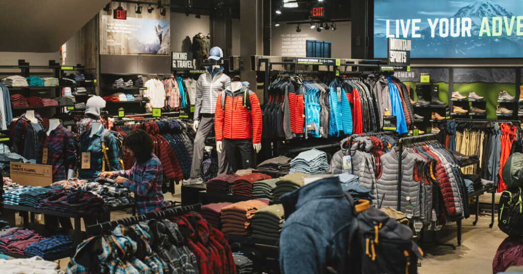 Eddie Bauer Files for Bankruptcy